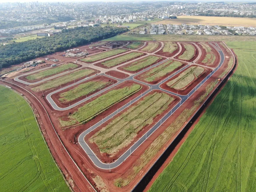 Foto 1 de Lote/Terreno à venda, 314m² em FAG, Cascavel