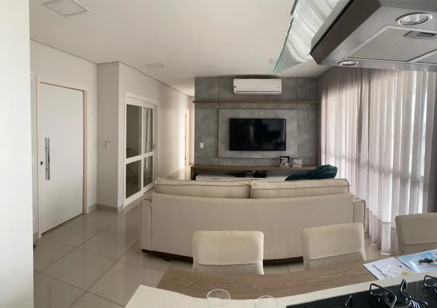 Foto 1 de Apartamento com 3 Quartos à venda, 110m² em Jardim Mariana, Cuiabá