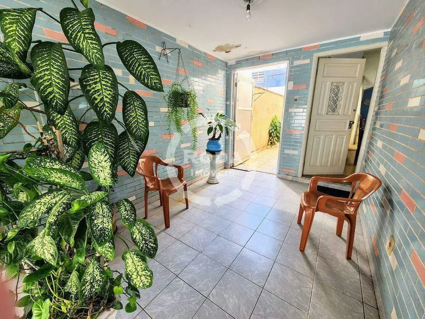 Foto 1 de Casa com 3 Quartos à venda, 109m² em Campo Grande, Santos