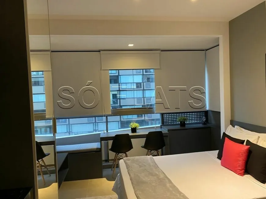 Foto 1 de Apartamento com 1 Quarto para alugar, 18m² em Pinheiros, São Paulo