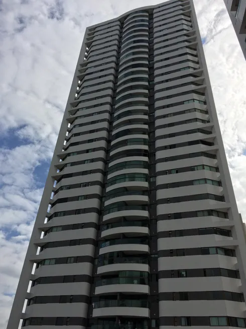 Foto 1 de Apartamento com 4 Quartos à venda, 171m² em Casa Forte, Recife