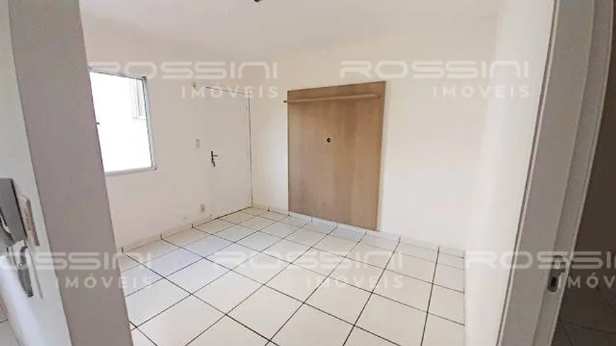 Foto 1 de Apartamento com 2 Quartos à venda, 43m² em VILA VIRGINIA, Ribeirão Preto