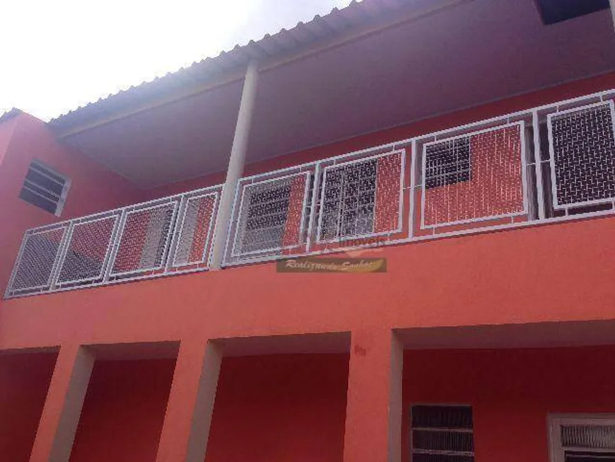 Foto 1 de Sobrado com 2 Quartos à venda, 150m² em Vila São José, Taubaté