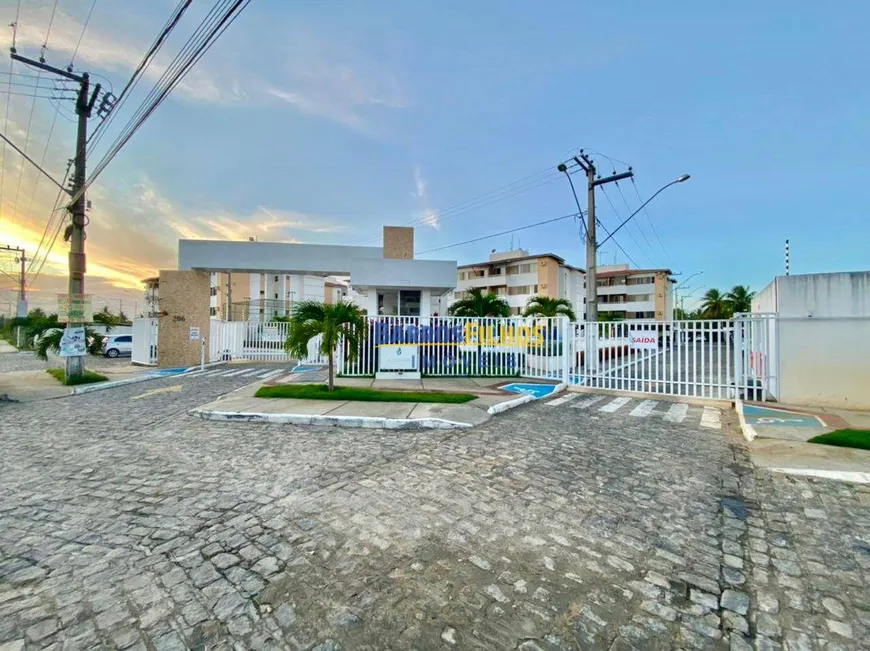 Foto 1 de Apartamento com 2 Quartos para alugar, 55m² em Zona de Expansao Capua, Barra dos Coqueiros