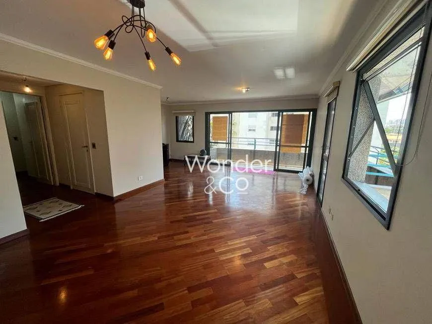 Foto 1 de Apartamento com 3 Quartos para venda ou aluguel, 136m² em Brooklin, São Paulo