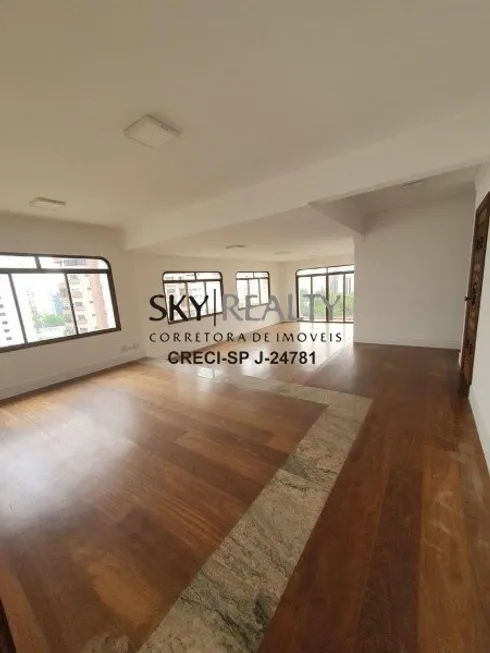 Foto 1 de Apartamento com 5 Quartos à venda, 232m² em Vila Andrade, São Paulo