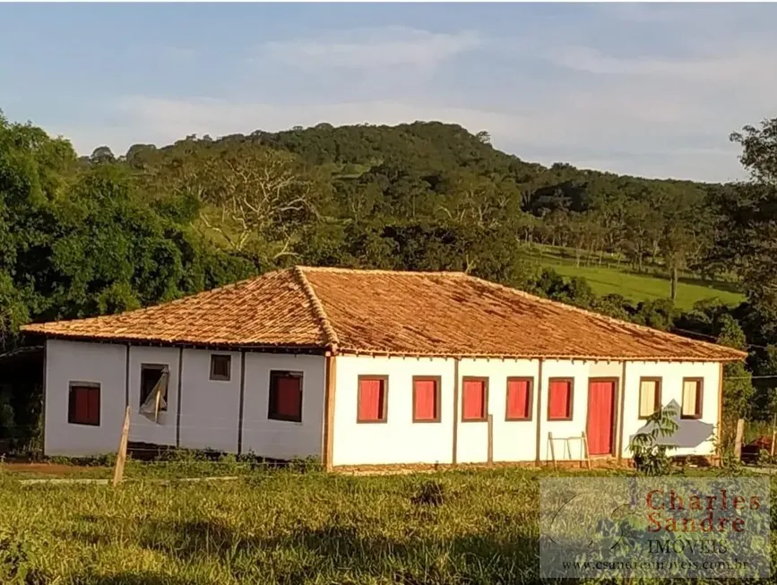 Foto 1 de Fazenda/Sítio com 5 Quartos à venda, 6m² em Zona Rural, Pirenópolis
