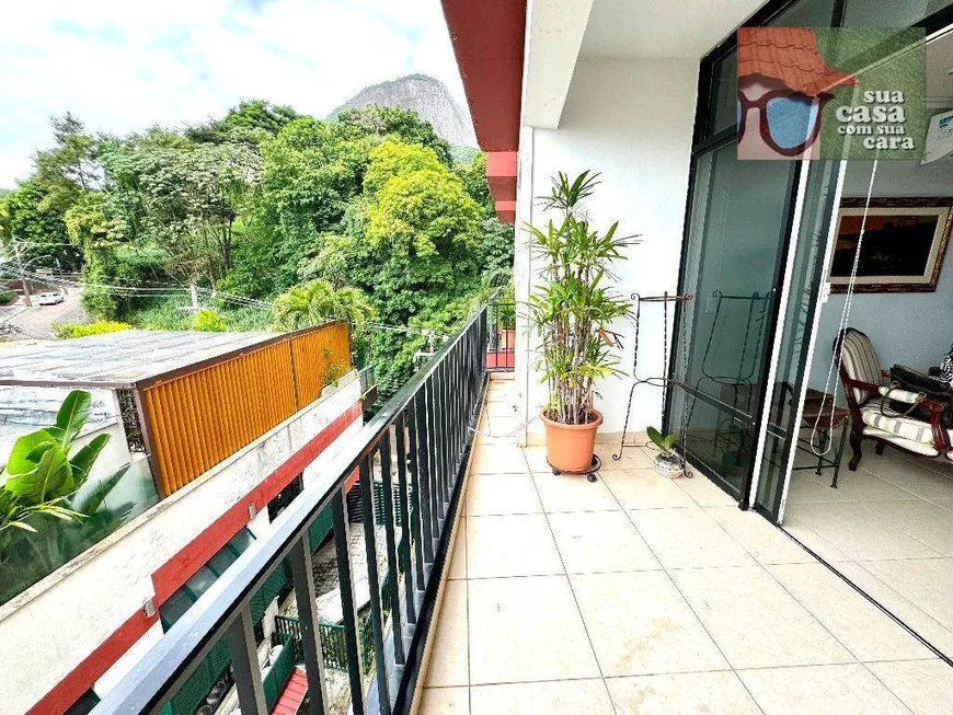 Foto 1 de Apartamento com 4 Quartos para venda ou aluguel, 132m² em Leblon, Rio de Janeiro