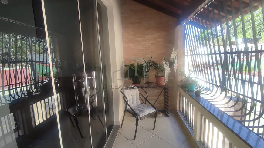 Foto 1 de Casa com 4 Quartos à venda, 420m² em Santo Antônio, Vitória