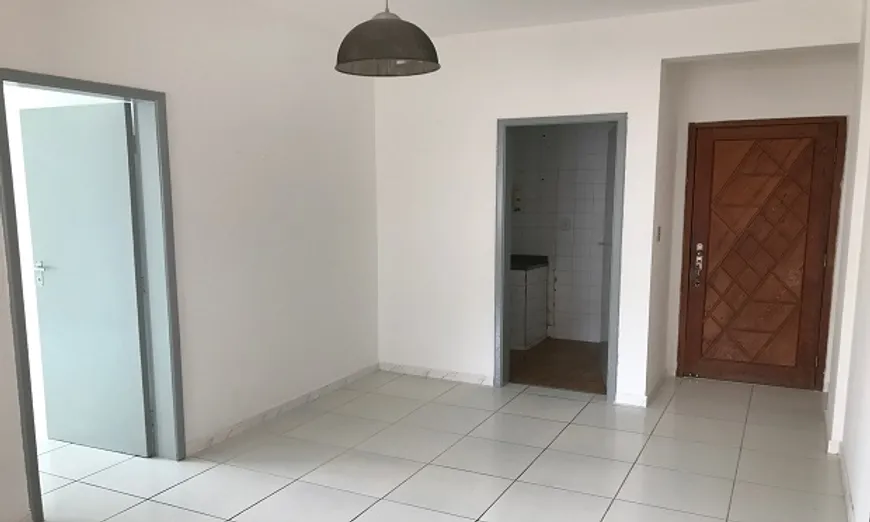 Foto 1 de Apartamento com 2 Quartos à venda, 81m² em Campo Grande, Salvador