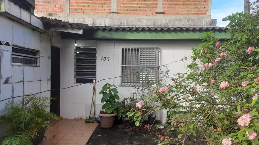 Foto 1 de Casa com 2 Quartos à venda, 65m² em Grajaú, São Paulo