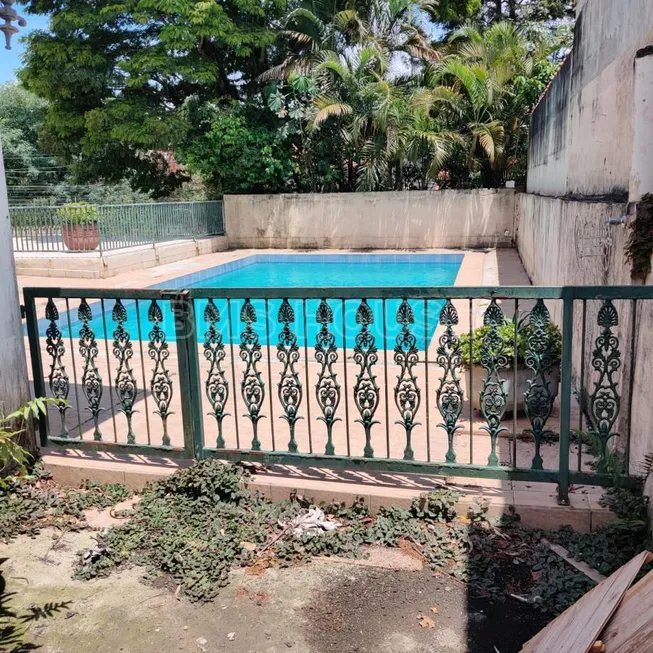 Foto 1 de Casa com 4 Quartos à venda, 400m² em Granja Viana, Cotia