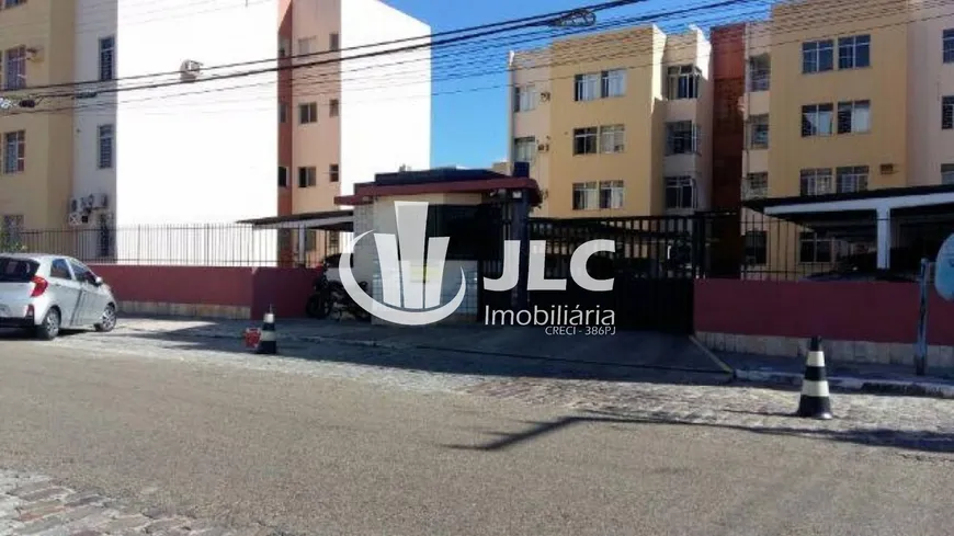 Foto 1 de Apartamento com 4 Quartos à venda, 98m² em Luzia, Aracaju