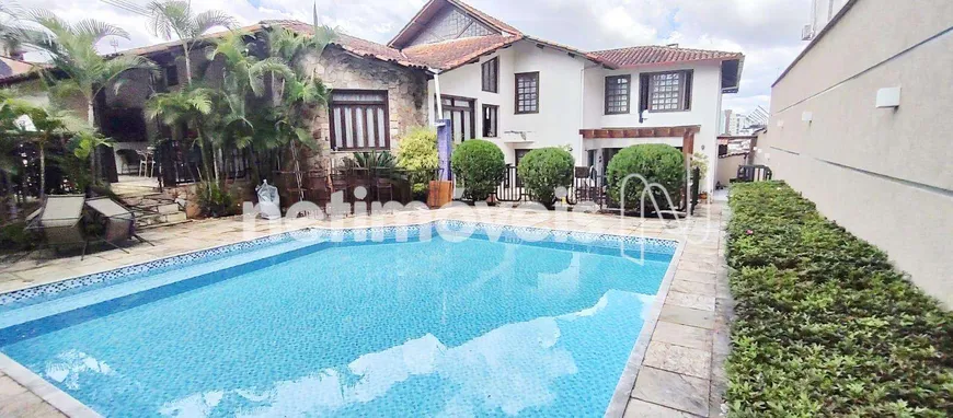 Foto 1 de Casa com 6 Quartos à venda, 450m² em Paquetá, Belo Horizonte