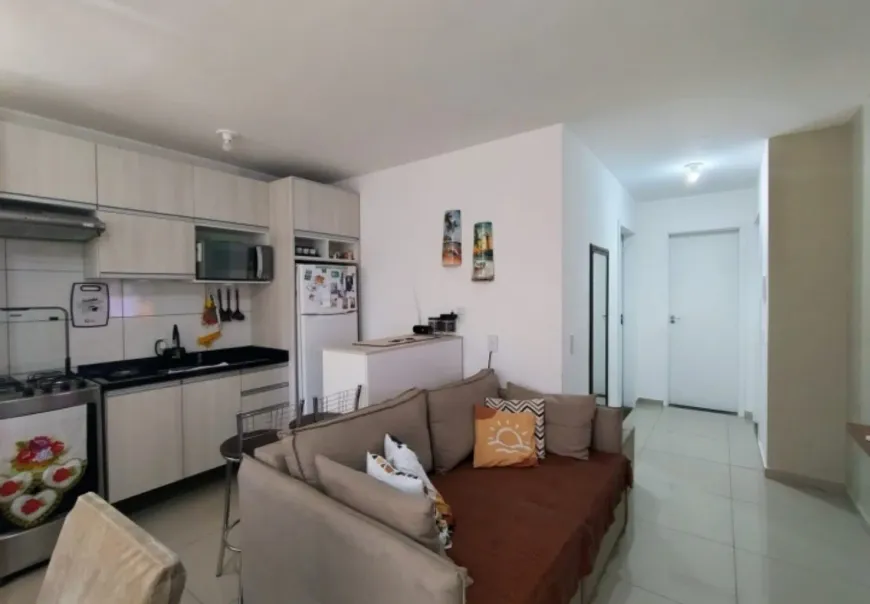 Foto 1 de Apartamento com 2 Quartos à venda, 52m² em Barbalho, Salvador