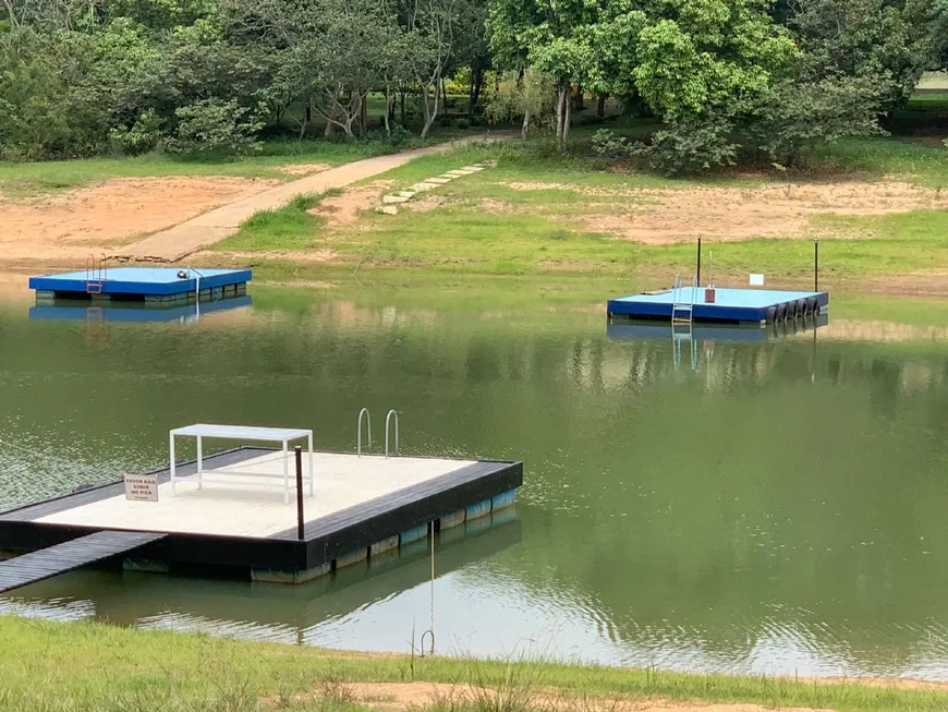 Foto 1 de Lote/Terreno à venda, 1005m² em , Cláudio