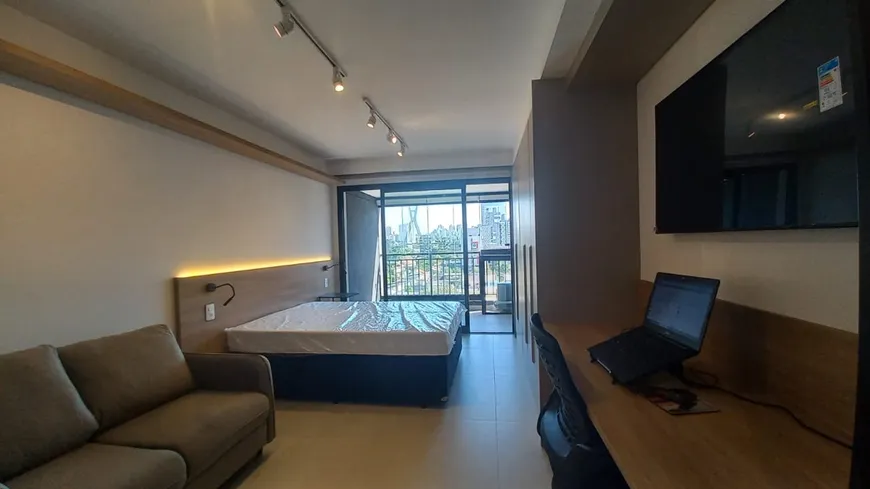 Foto 1 de Apartamento com 1 Quarto para alugar, 33m² em Vila Cordeiro, São Paulo