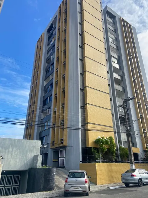 Foto 1 de Apartamento com 3 Quartos à venda, 110m² em Suíssa, Aracaju