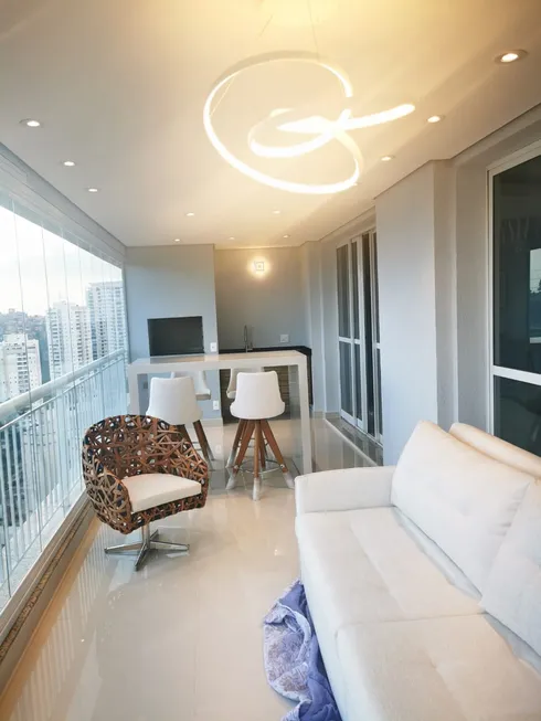 Foto 1 de Apartamento com 4 Quartos à venda, 223m² em Morumbi, São Paulo