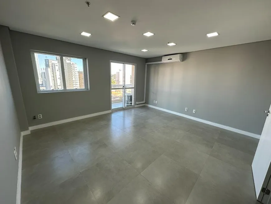 Foto 1 de Sala Comercial para venda ou aluguel, 41m² em Pinheiros, São Paulo