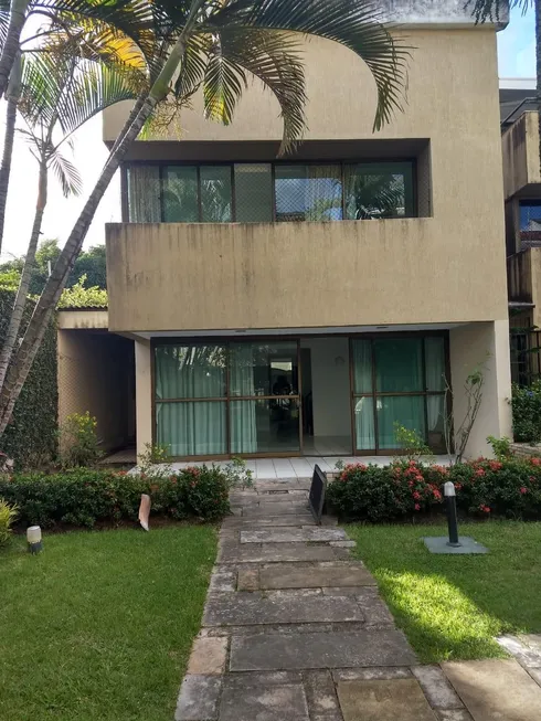 Foto 1 de Casa de Condomínio com 4 Quartos à venda, 256m² em Monteiro, Recife