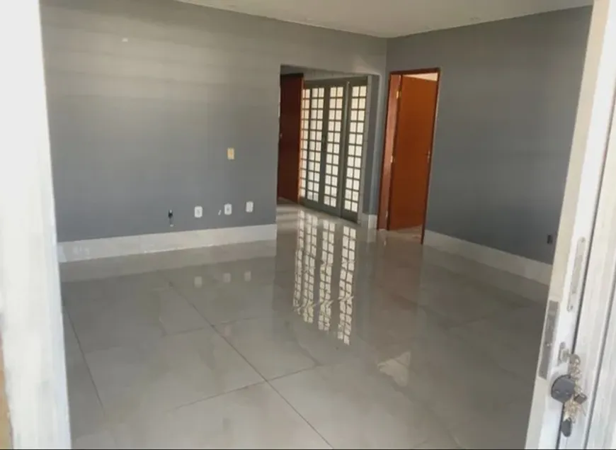 Foto 1 de Casa com 2 Quartos à venda, 61m² em Amaralina, Salvador
