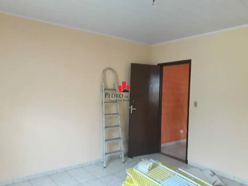 Foto 1 de Casa com 2 Quartos à venda, 75m² em Vila Marieta, São Paulo