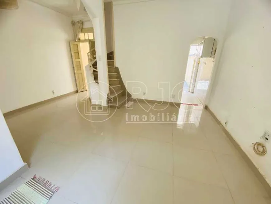 Foto 1 de Casa com 2 Quartos à venda, 70m² em Tijuca, Rio de Janeiro