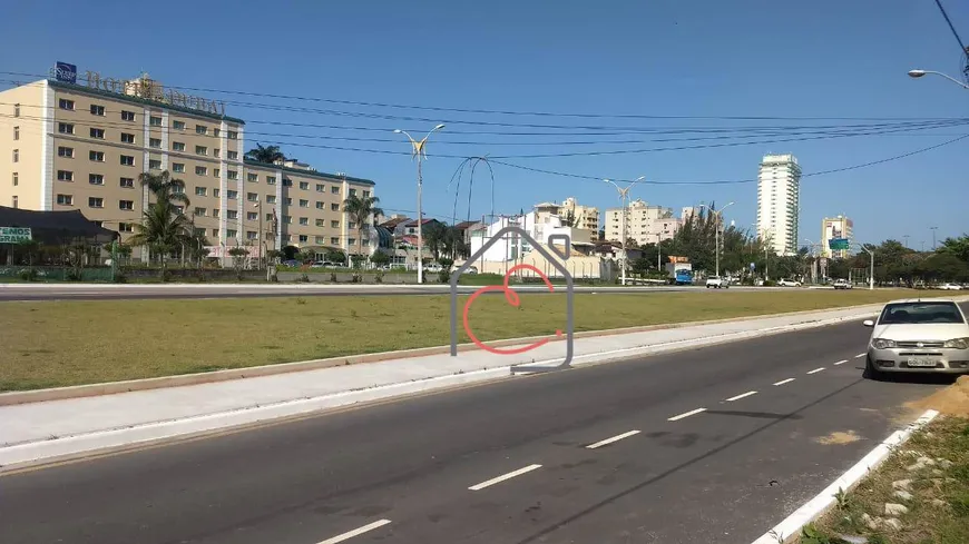 Foto 1 de Lote/Terreno à venda, 900m² em Glória, Macaé