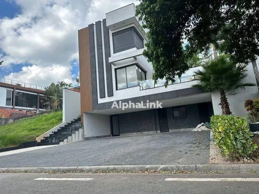 Foto 1 de Casa de Condomínio com 4 Quartos à venda, 430m² em Alphaville, Santana de Parnaíba