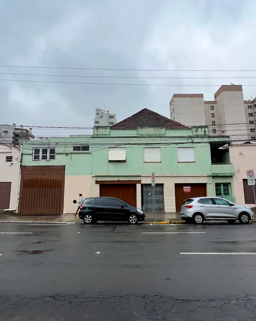 Foto 1 de Galpão/Depósito/Armazém para alugar, 136m² em São Pelegrino, Caxias do Sul