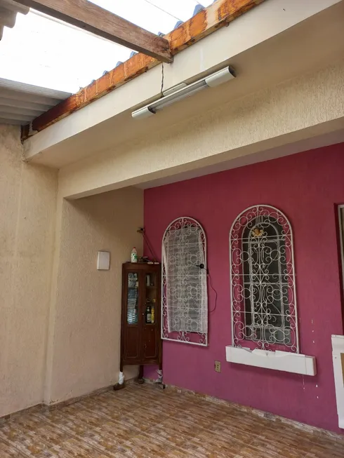 Foto 1 de Casa com 3 Quartos à venda, 150m² em Jardim Cíntia, Mogi das Cruzes