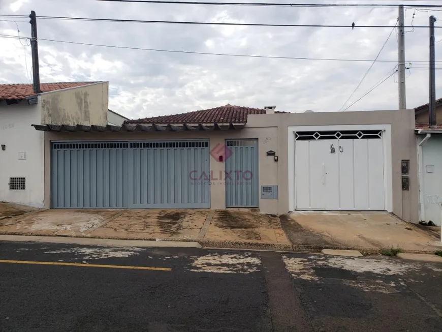 Foto 1 de Casa de Condomínio com 4 Quartos à venda, 200m² em Vila Totoli, Franca