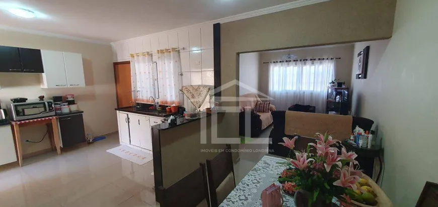 Foto 1 de Casa com 3 Quartos à venda, 136m² em Monte Carlo, Londrina