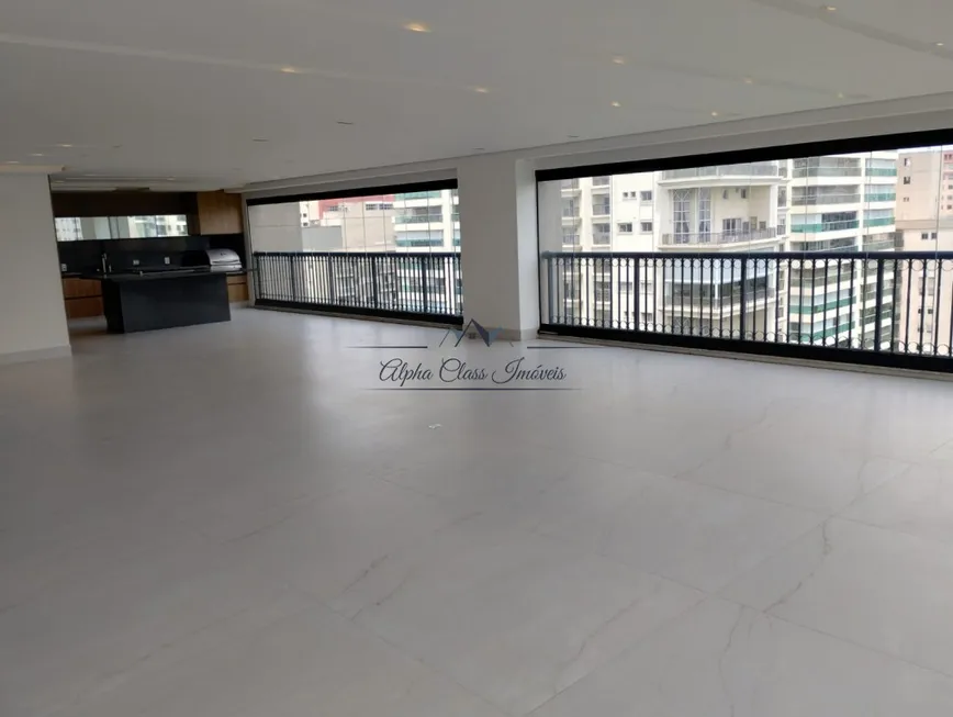 Foto 1 de Apartamento com 4 Quartos para venda ou aluguel, 360m² em Alphaville, Barueri