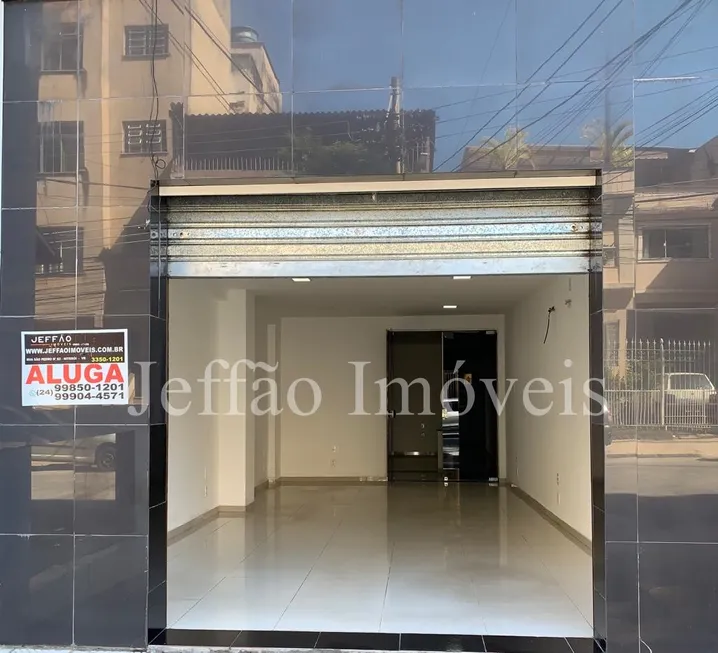 Foto 1 de Ponto Comercial para alugar, 55m² em Ano Bom, Barra Mansa