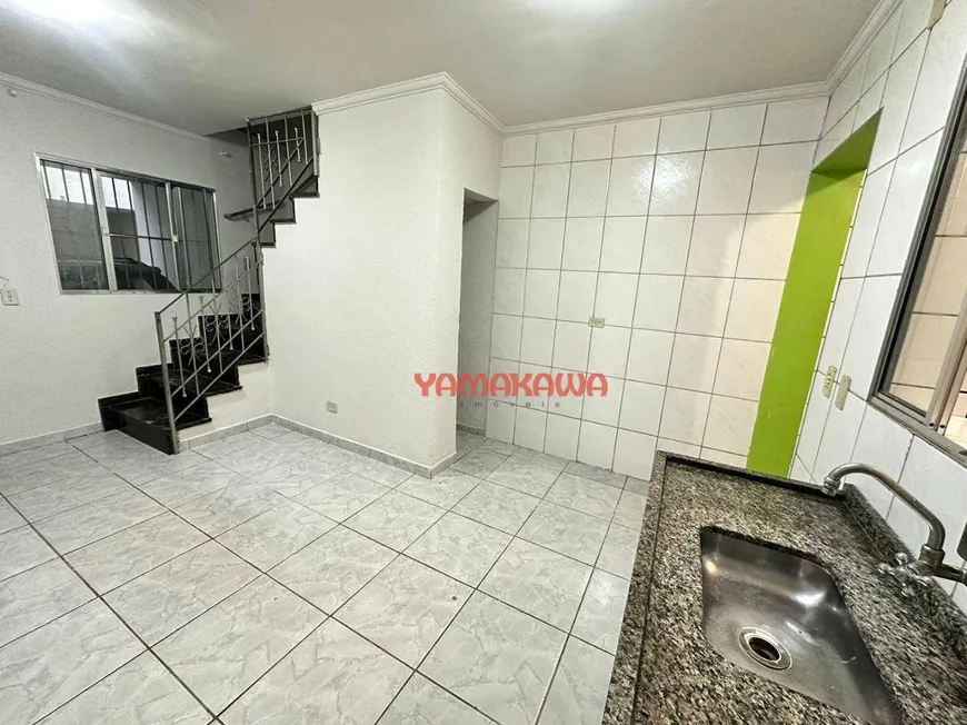 Foto 1 de Sobrado com 2 Quartos para alugar, 75m² em Itaquera, São Paulo