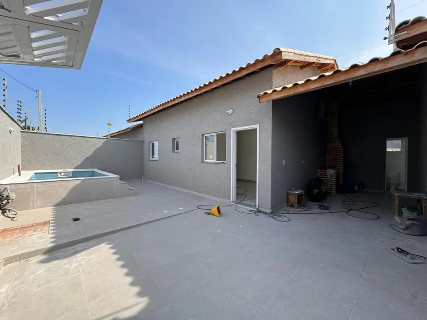 Foto 1 de Casa com 2 Quartos à venda, 80m² em Cibratel II, Itanhaém