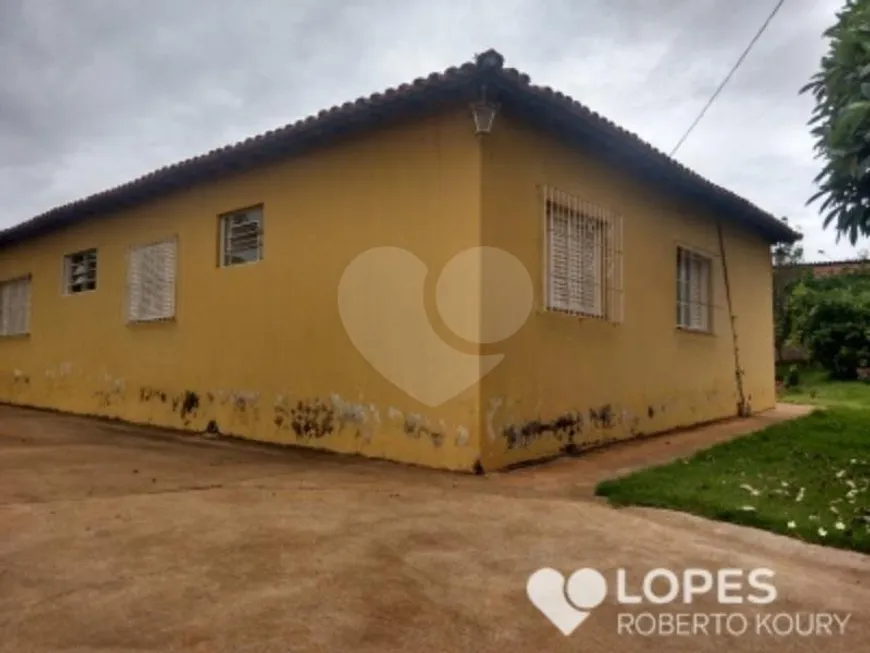 Foto 1 de Fazenda/Sítio com 4 Quartos para venda ou aluguel, 2400m² em Vila Rica, Sorocaba