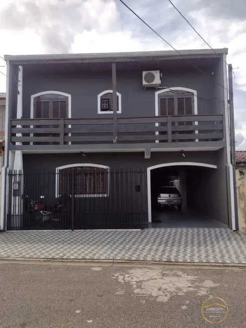 Foto 1 de Sobrado com 3 Quartos à venda, 206m² em Conjunto Habitacional Julio de Mesquita Filho, Sorocaba