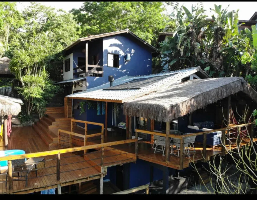 Foto 1 de Casa com 4 Quartos à venda, 283m² em Córrego Grande, Florianópolis