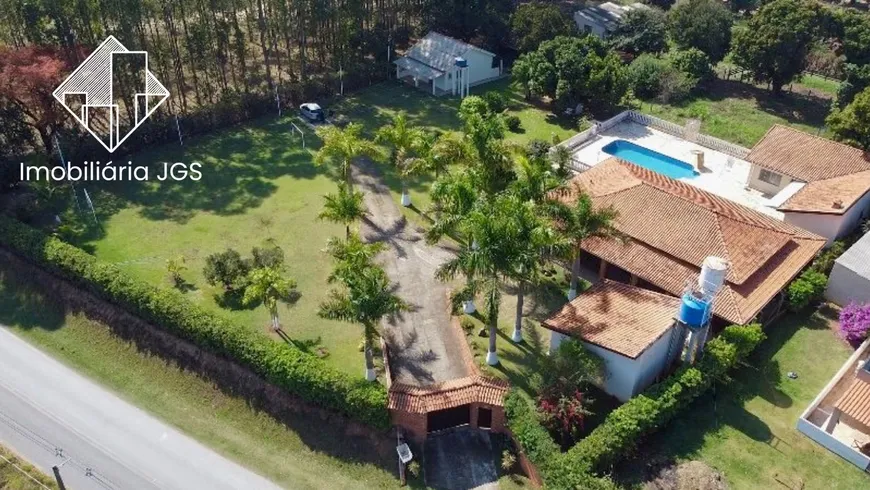 Foto 1 de Fazenda/Sítio com 3 Quartos à venda, 5000m² em Centro, Salto de Pirapora