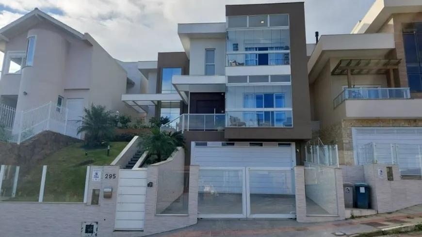 Foto 1 de Casa com 4 Quartos à venda, 324m² em Joao Paulo, Florianópolis