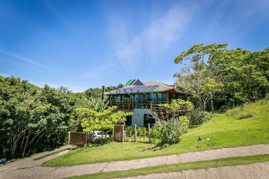 Foto 1 de Casa com 4 Quartos à venda, 225m² em Praia da Ferrugem, Garopaba