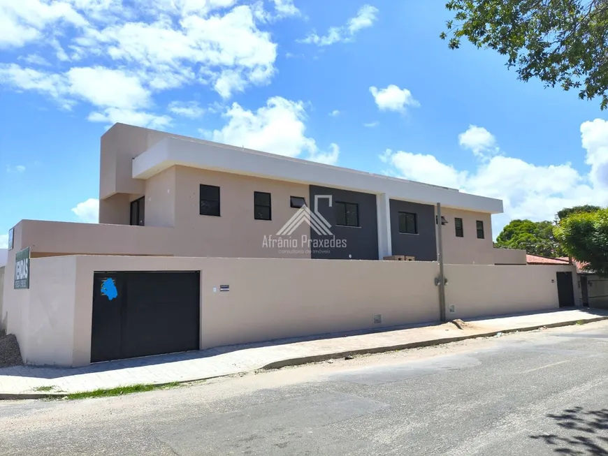 Foto 1 de Casa com 4 Quartos à venda, 125m² em Messejana, Fortaleza