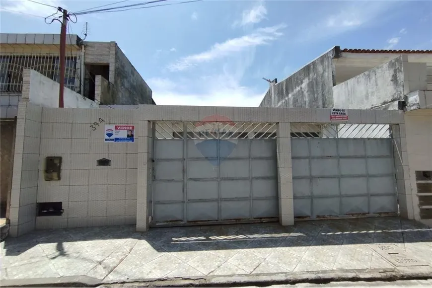 Foto 1 de Casa com 3 Quartos à venda, 200m² em Santos Dumont, Aracaju