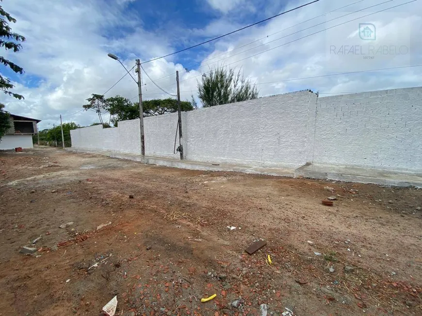 Foto 1 de Lote/Terreno para venda ou aluguel, 1500m² em Guajiru, Fortaleza