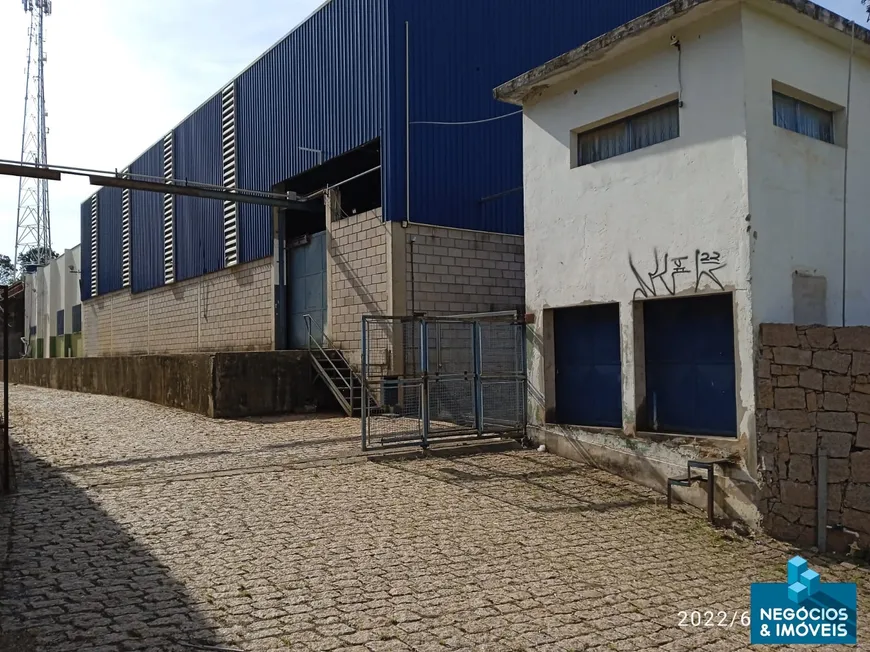 Foto 1 de Galpão/Depósito/Armazém para venda ou aluguel, 2300m² em Capela, Vinhedo