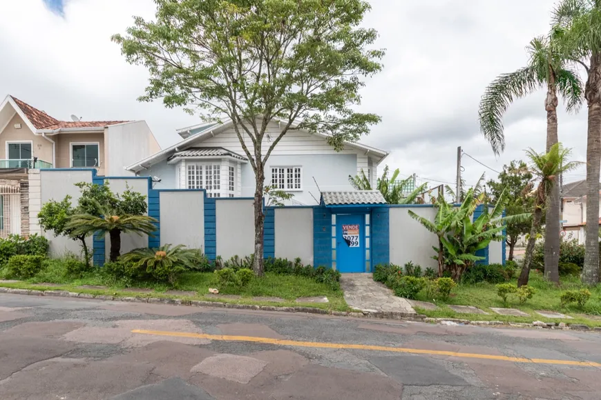 Foto 1 de Sobrado com 4 Quartos à venda, 250m² em Atuba, Curitiba