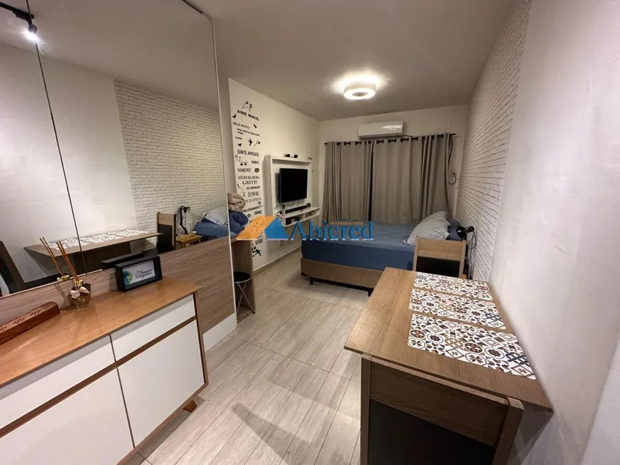 Foto 1 de Apartamento com 1 Quarto à venda, 43m² em Itararé, São Vicente